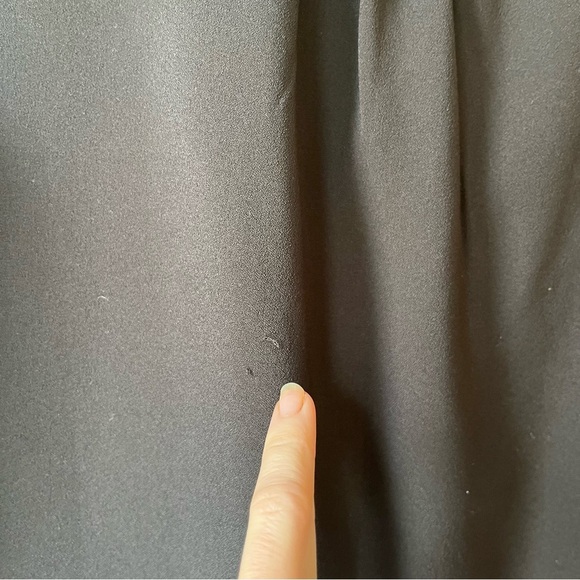 Hilary Radley Black Sleeveless tunic blouse size small split neck stretch office - Picture 11 of 11